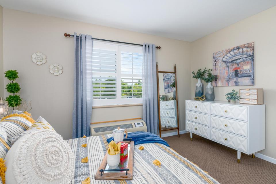 Eskaton Village Roseville Model Apartment Bedroom